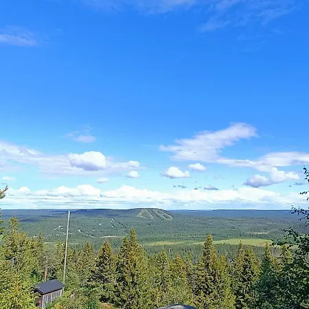 Naekoealahuoneisto 324 Syöte