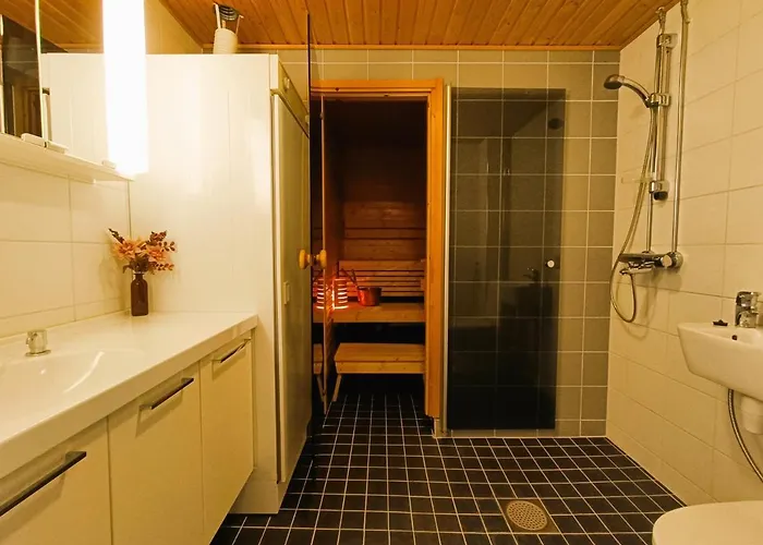 Naekoealahuoneisto 324 شقة