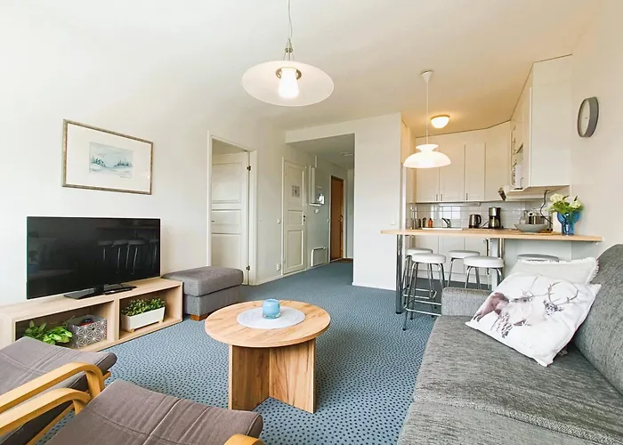 Naekoealahuoneisto 324 Syöte